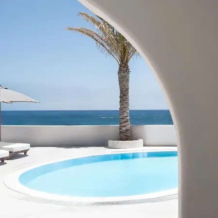 Frati Beachfront * Perivolos (Santorini)